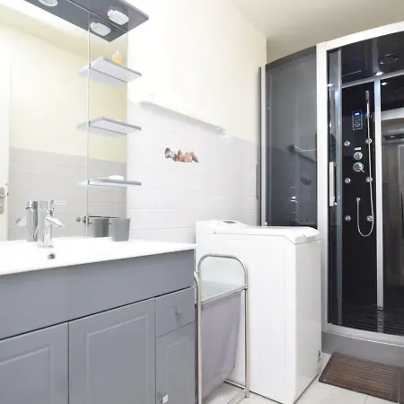 Sette B Locations T2-3 * كافالير سور مير